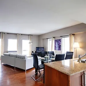 **** Hotel Mosaique Canada
